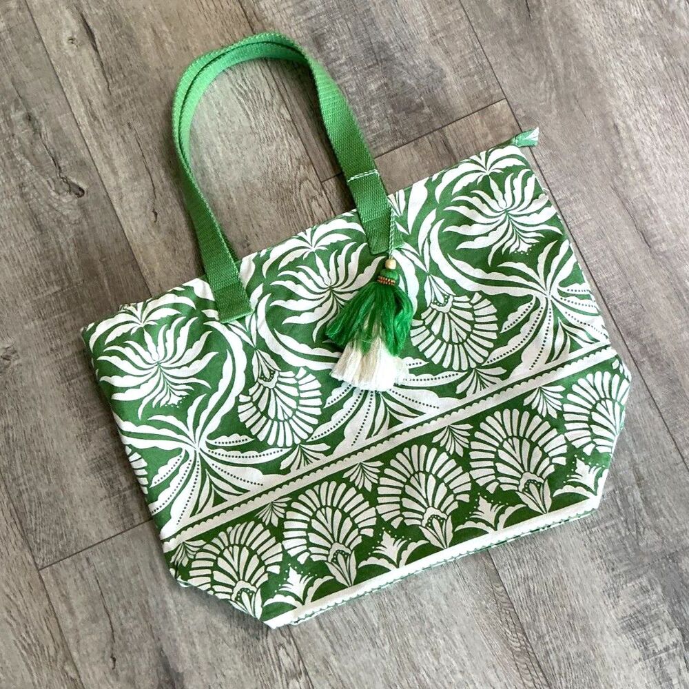 Accessorize London Green White Floral Cotton Zip Tote Bag Tassel Large